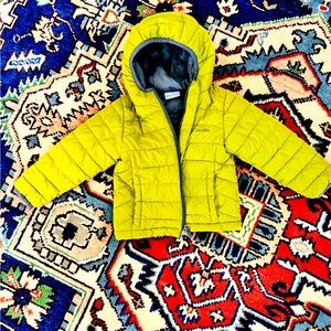 Unisex Columbia puffer jacket size 4T